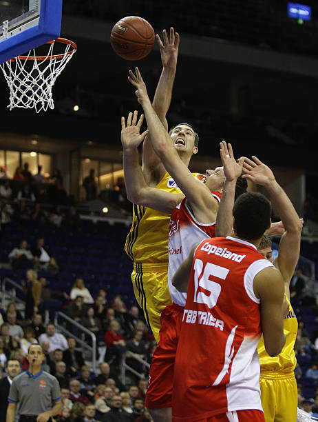 篮的奠基人 篮的奠基人