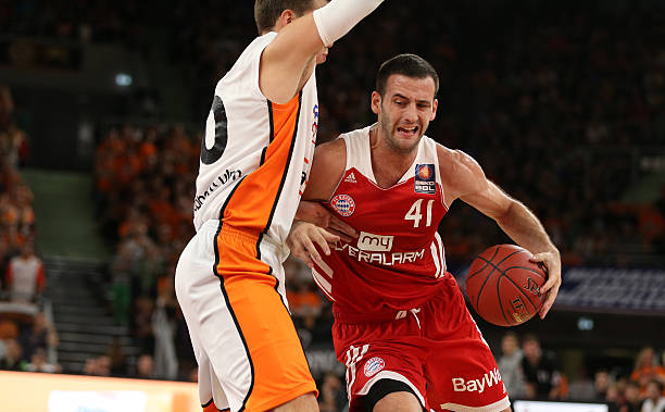 按照联盟惯 按照联盟惯